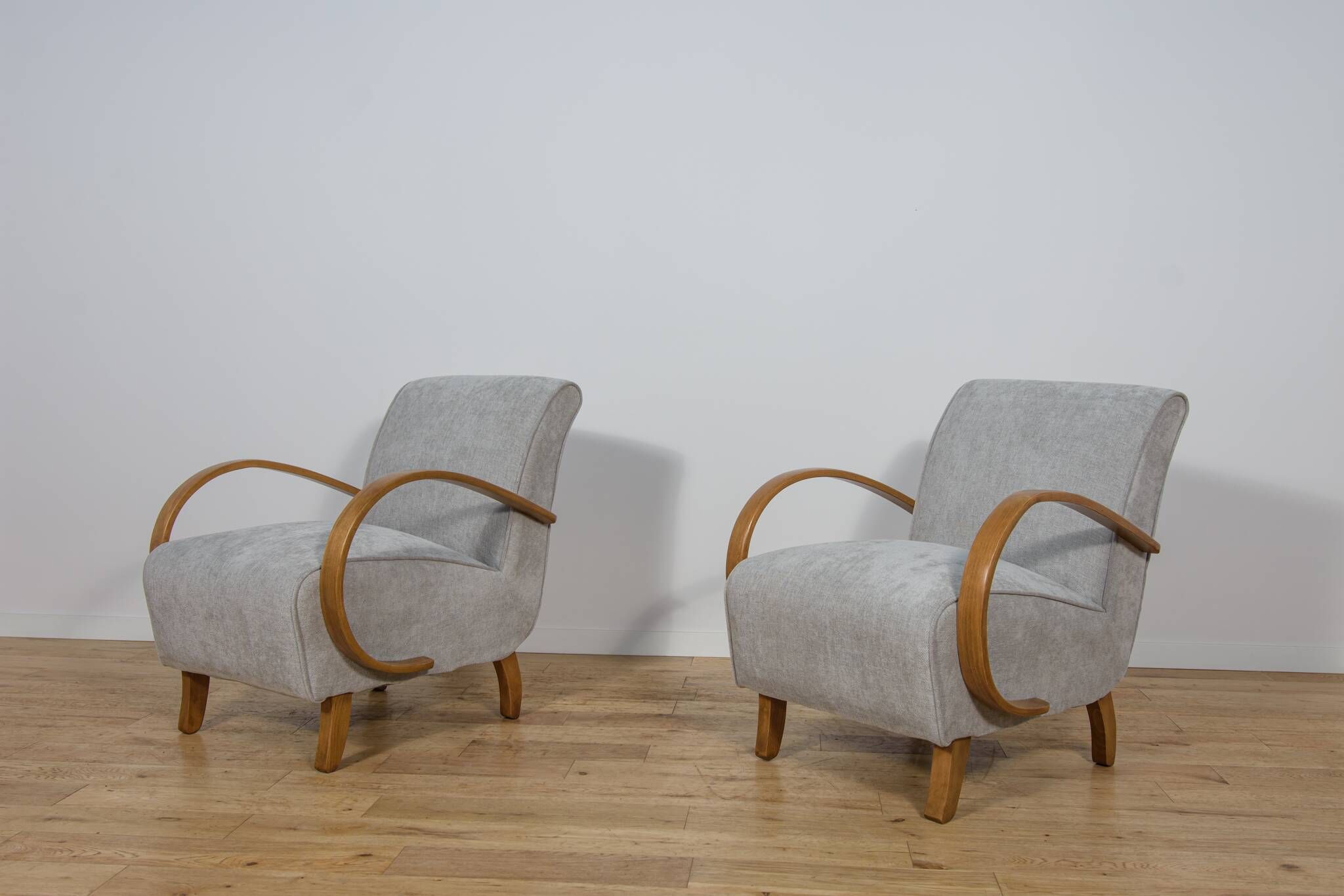 Model 410 armchairs by Jindřich Halabala for Up Závody, 1930s, set of 2