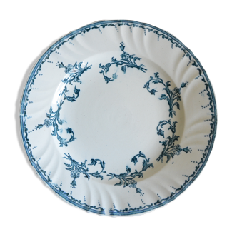 Longwy compote bowl, Chantilly model