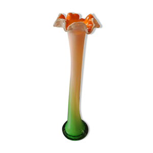 Vase à collerette en - vert