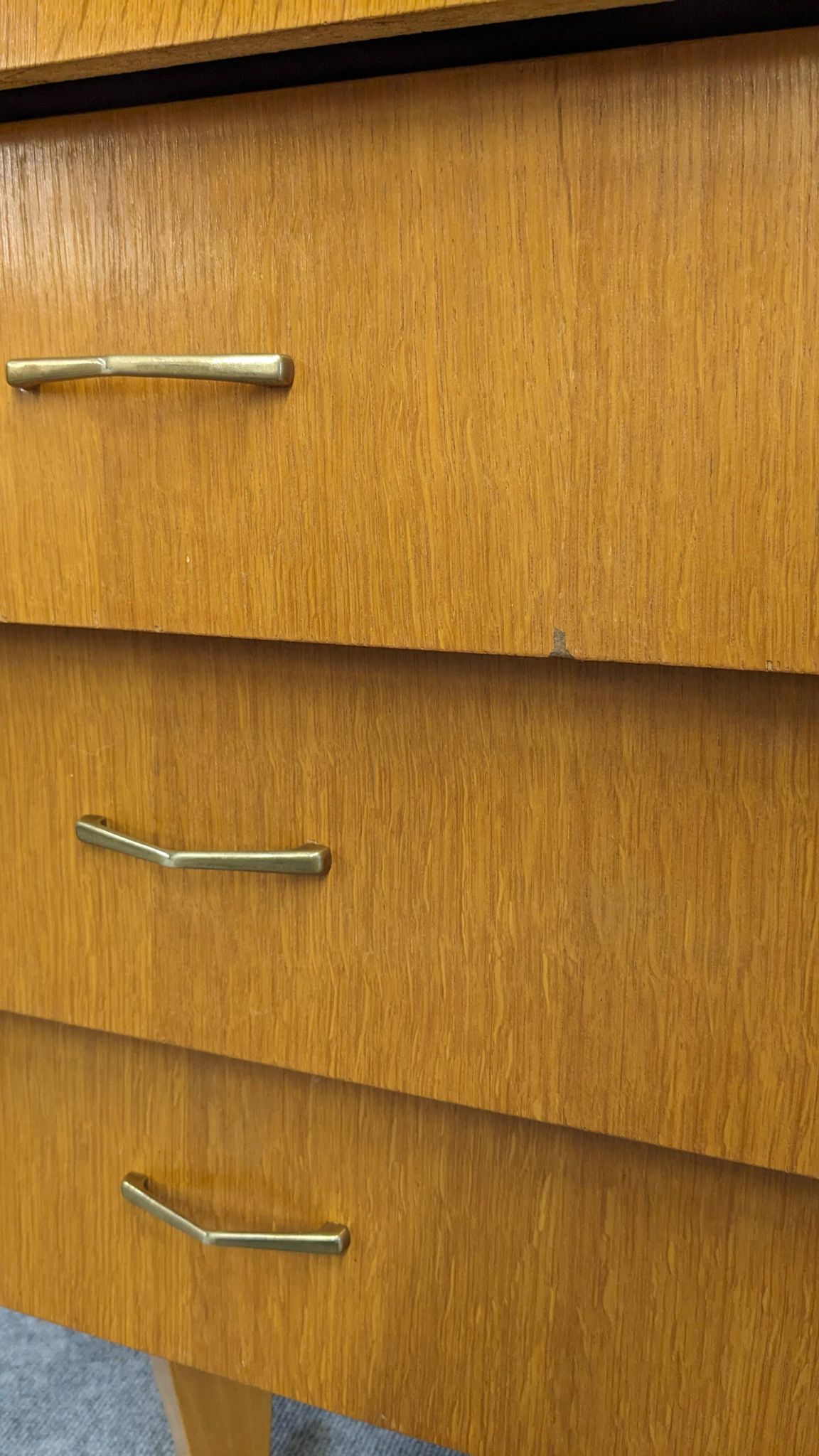 4-drawer chest of drawers in blond oak from the 50s/60s