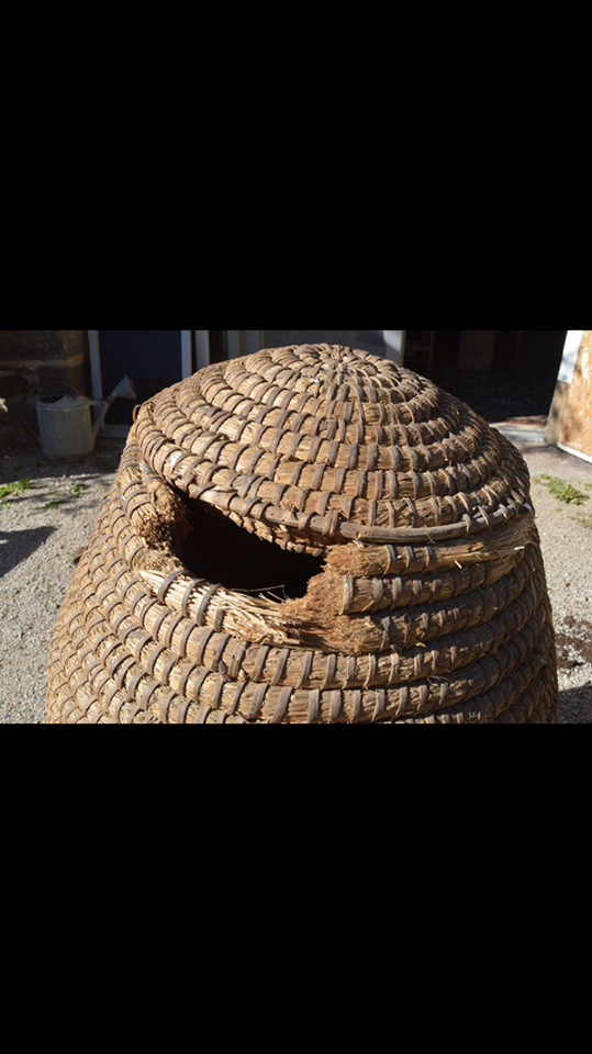 Large straw jar