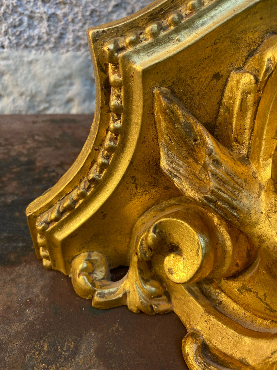 Devil's head wall console