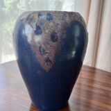Blue vase with inclusion