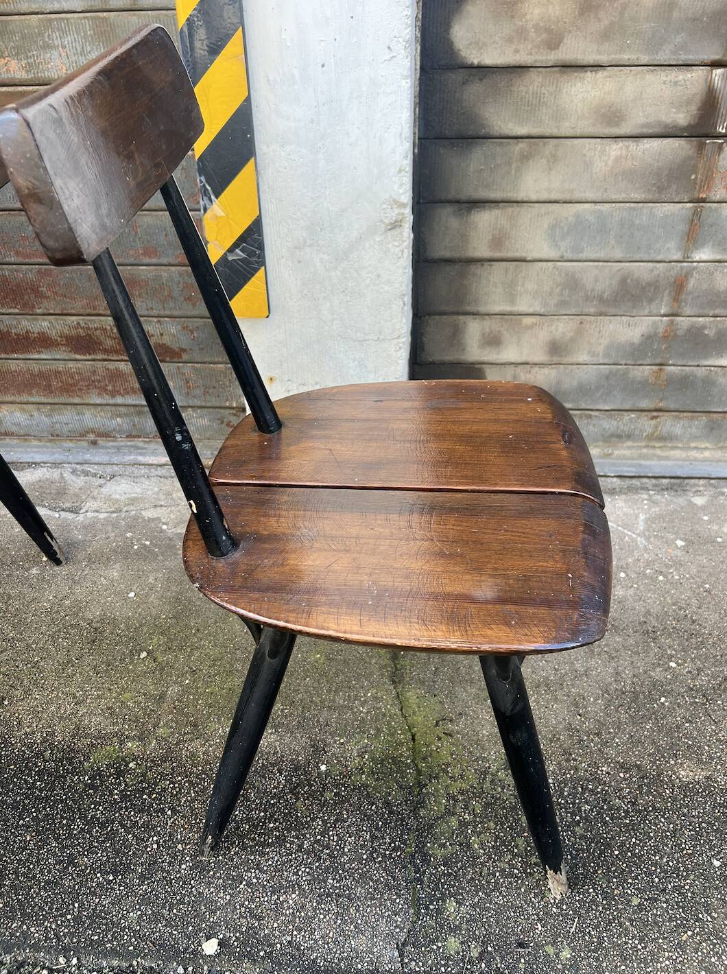 Set of table and chairs by Ilmari Tapiovaara Pirkaa.