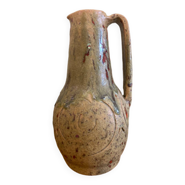 Campo piano pitcher