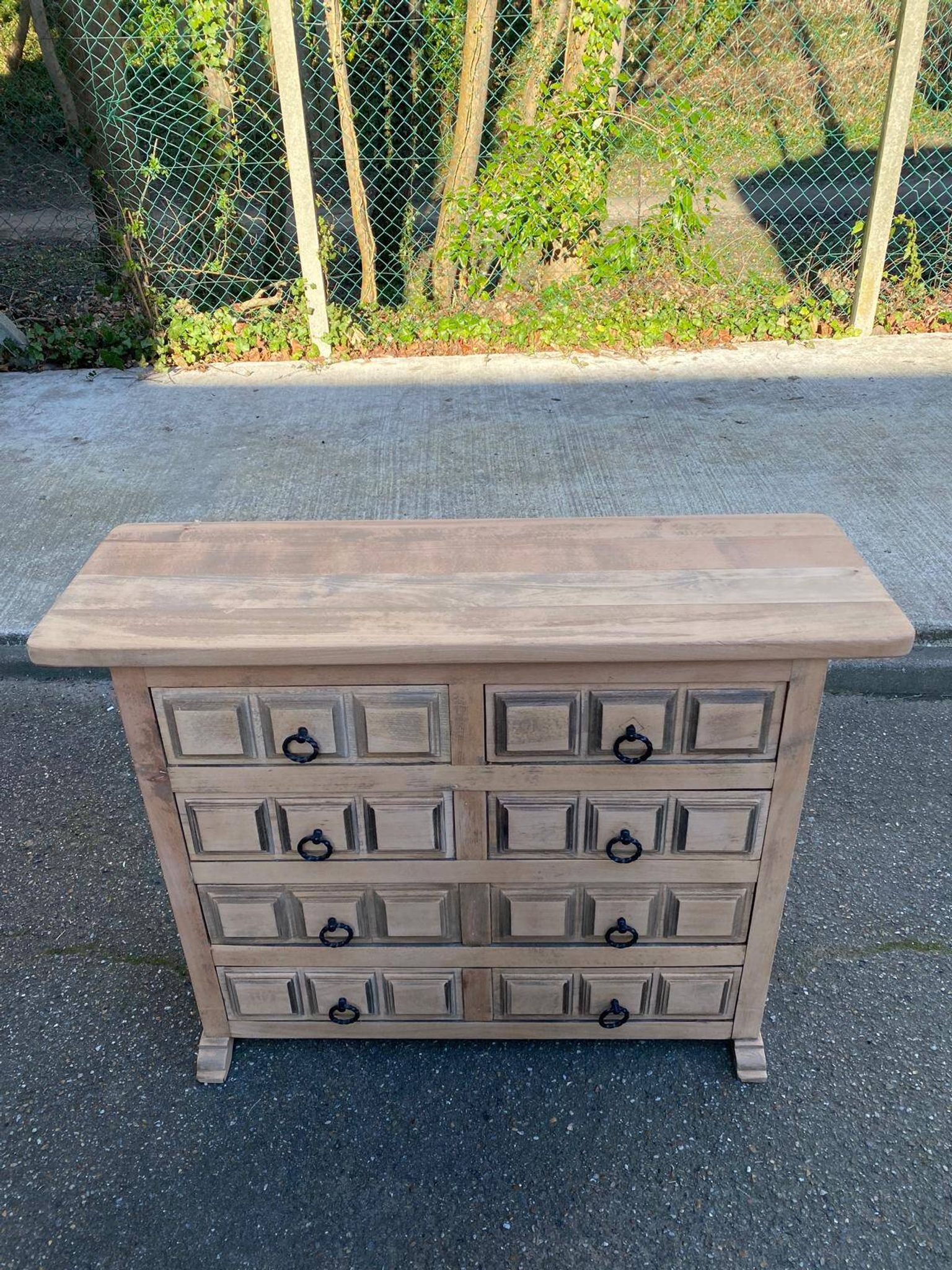Commode espagnole rénovée en bois massif Navarro Argudo