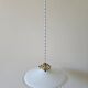 Suspension vintage en opaline dentelée
