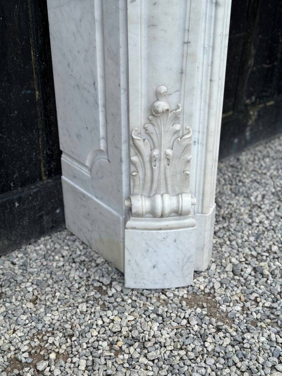 Louis XV style fireplace in Carrara marble circa 1880
