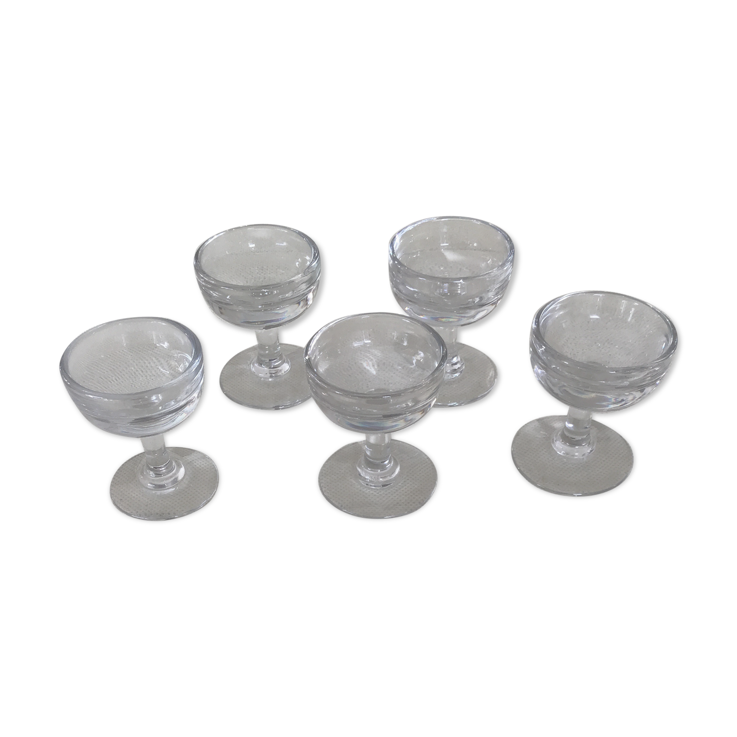 Set of lenses deceived the eye