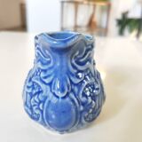 Onnaing milk jug