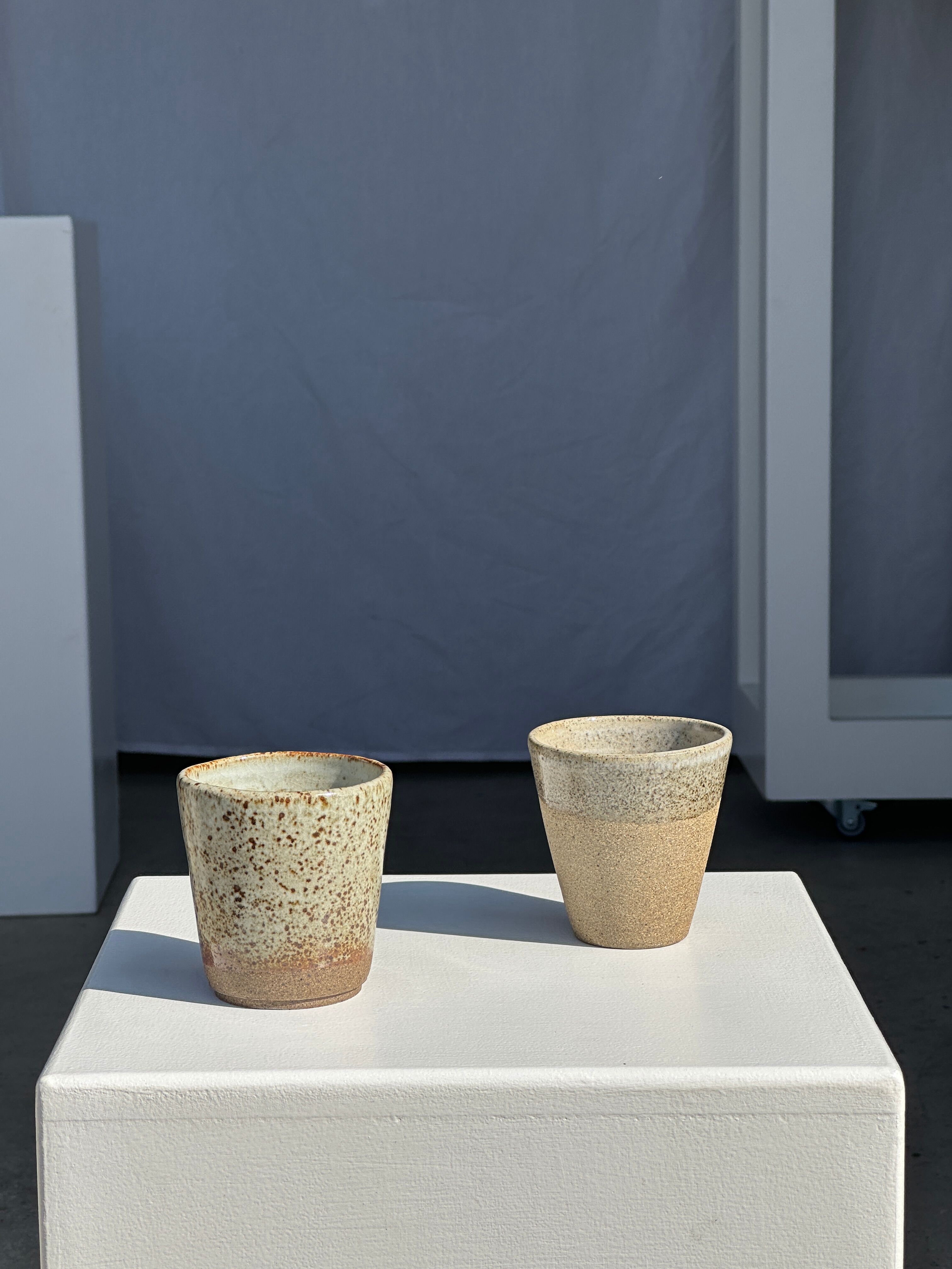 Set of 2 cups in Indonesian ceramic (brown & speckled glazed matte)
