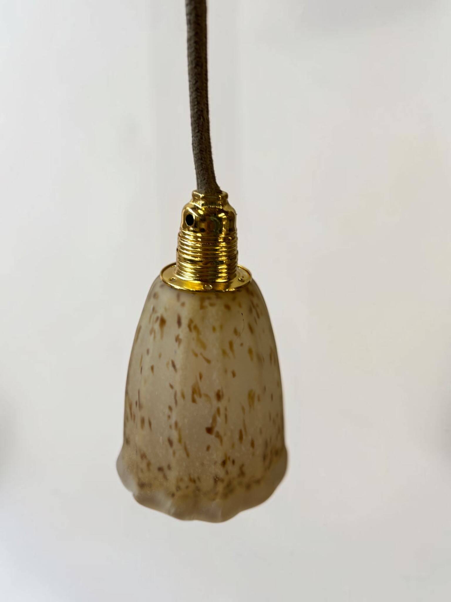 Suspension/baladeuse abat-jour verre moucheté vintage