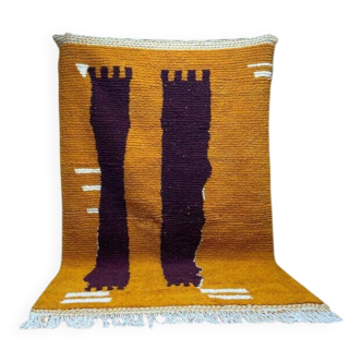 Magnificent handcrafted rug 200cm x 300cm