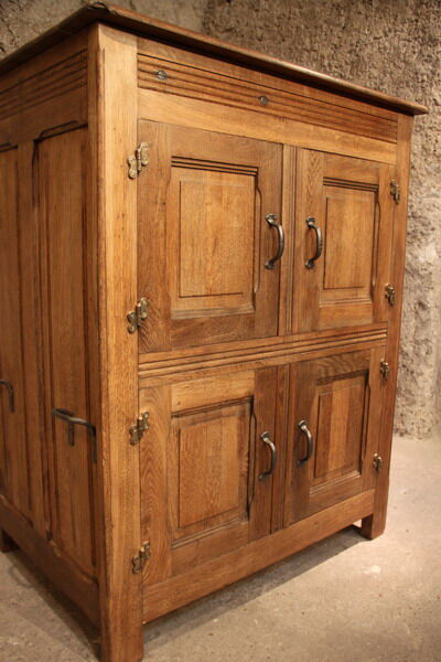 Ancienne glacière frigo