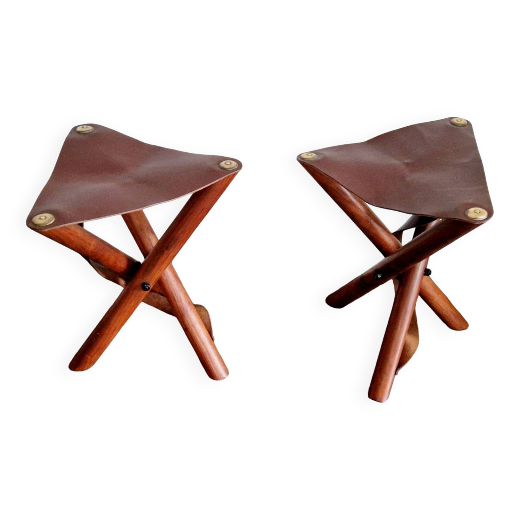 Ensemble de tabourets tripode teck et cuir