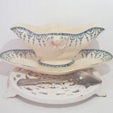 Saucière en porcelaine opaque de Gien modèle Florentin, terre de fer.