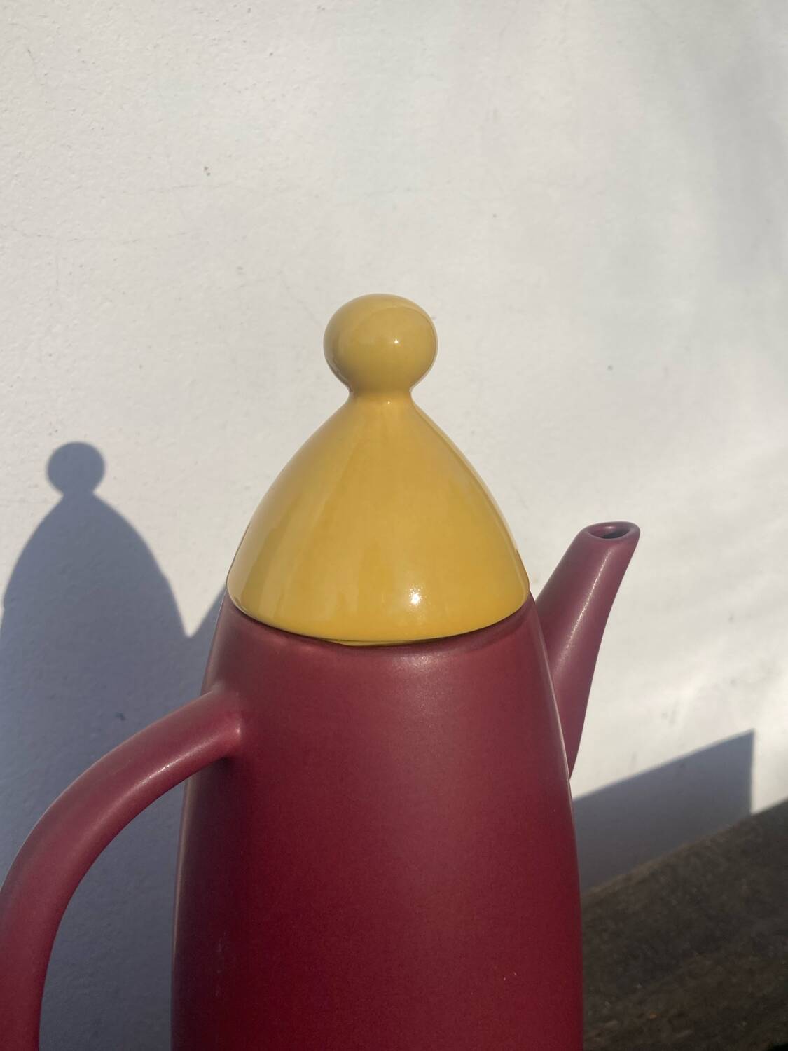 80s Memphis ceramic teapot