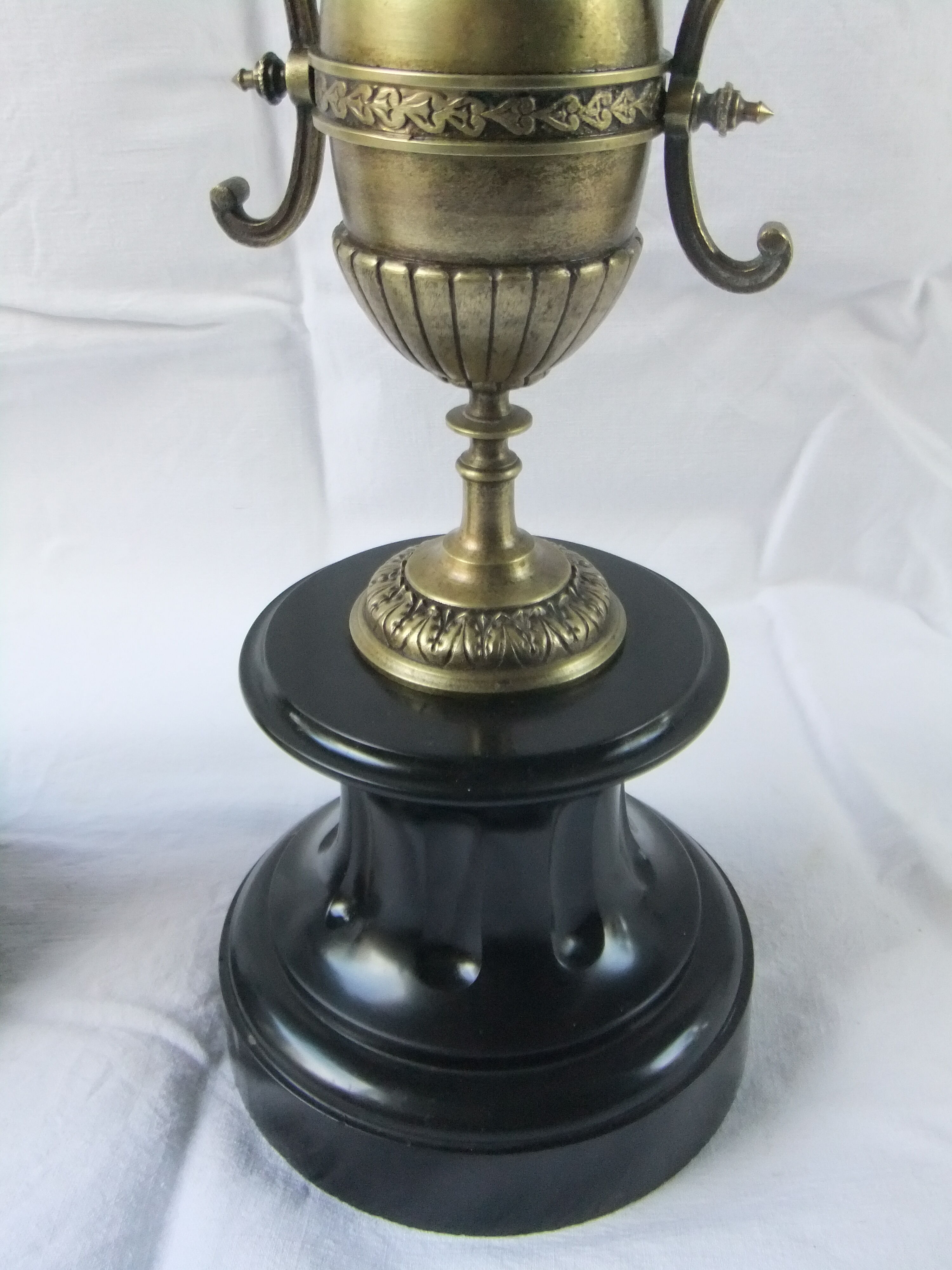 Pair of bronze Napoleon III marble candelabra with mantelpiece decoration