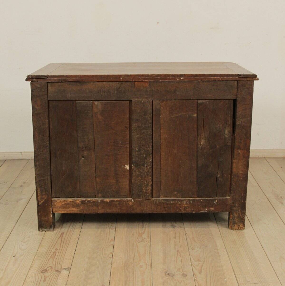 Antique French Chest of Drawers, 1800s