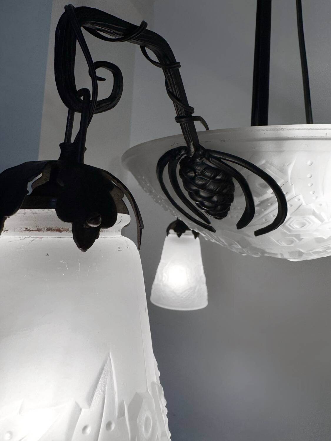 Muller Art Deco glass chandelier