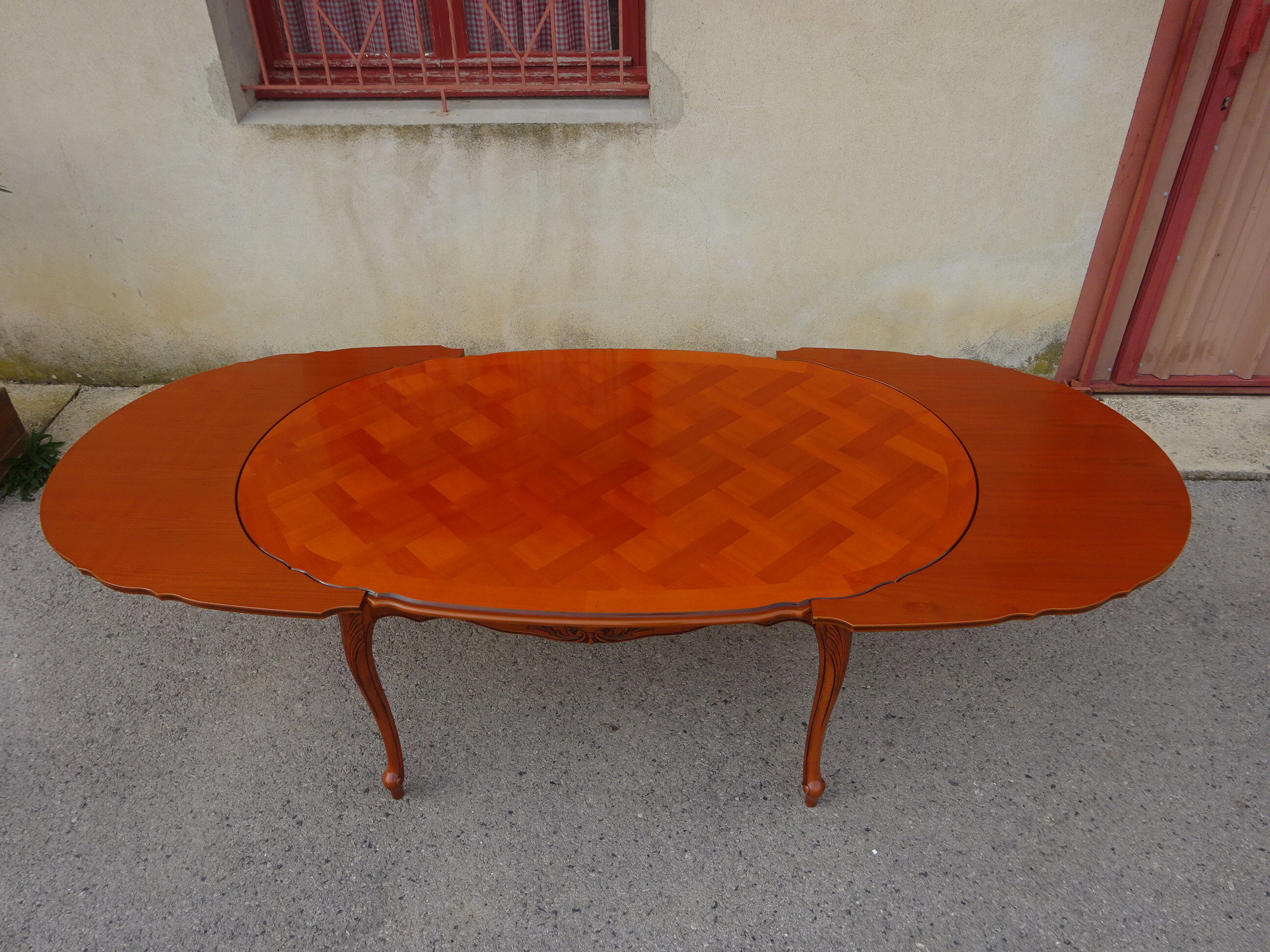 Large oval table in Louis XV style