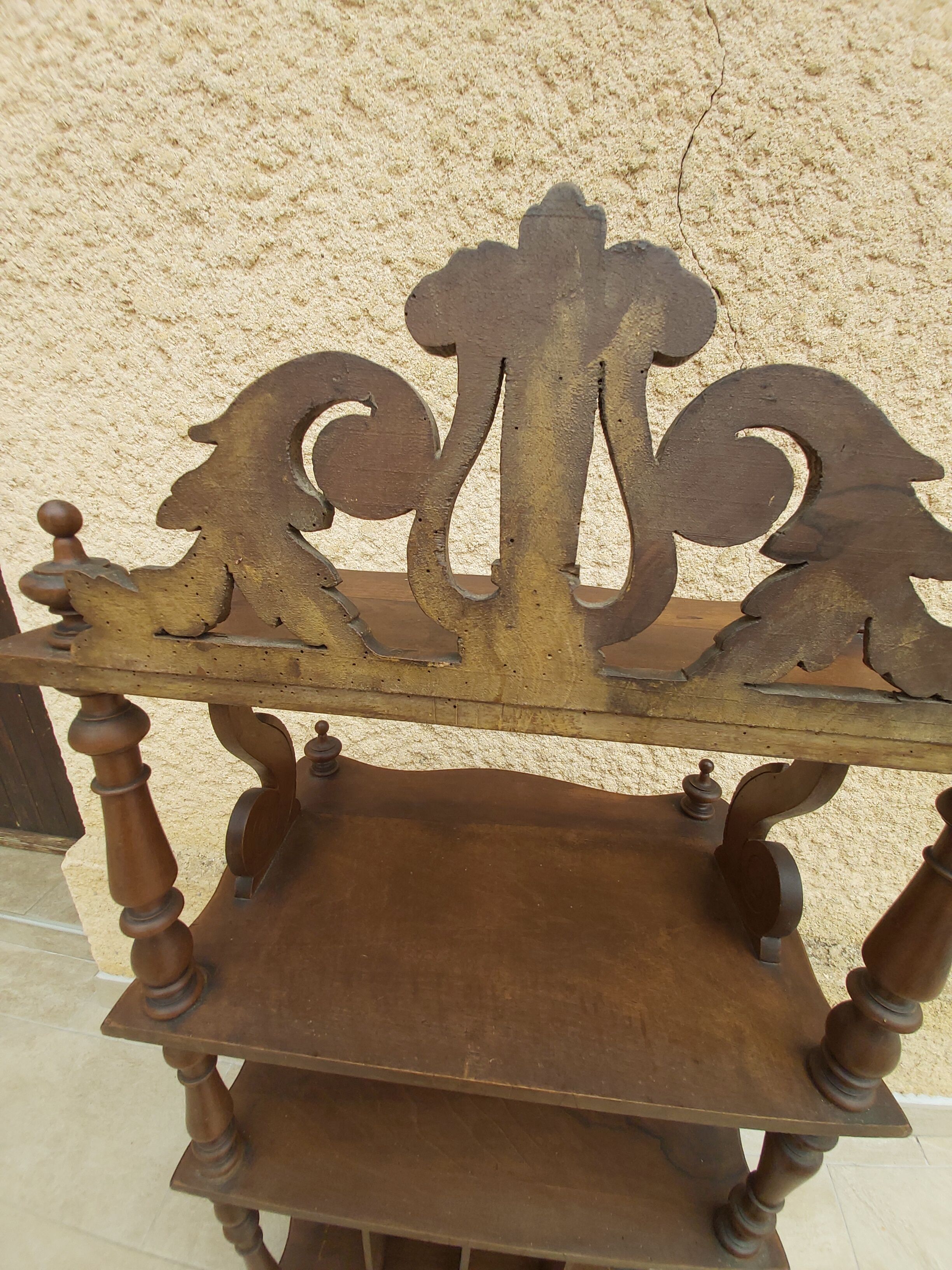 Music locker cabinet