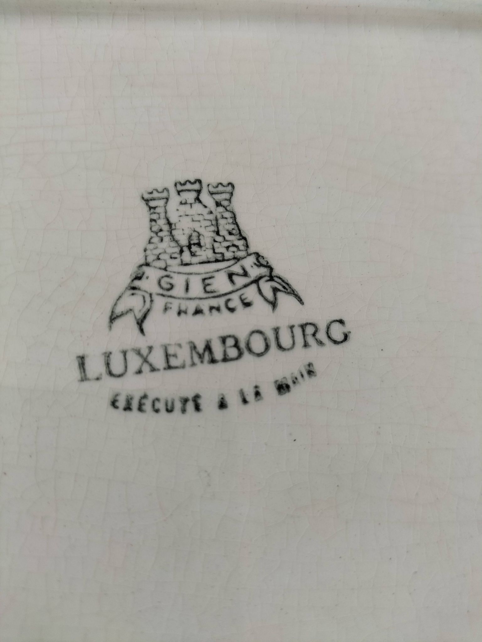 Plat rectangulaire Gien modèle Luxembourg