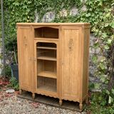 Armoire parisienne vitrée Art Déco asymétrique en chêne brut, 1930