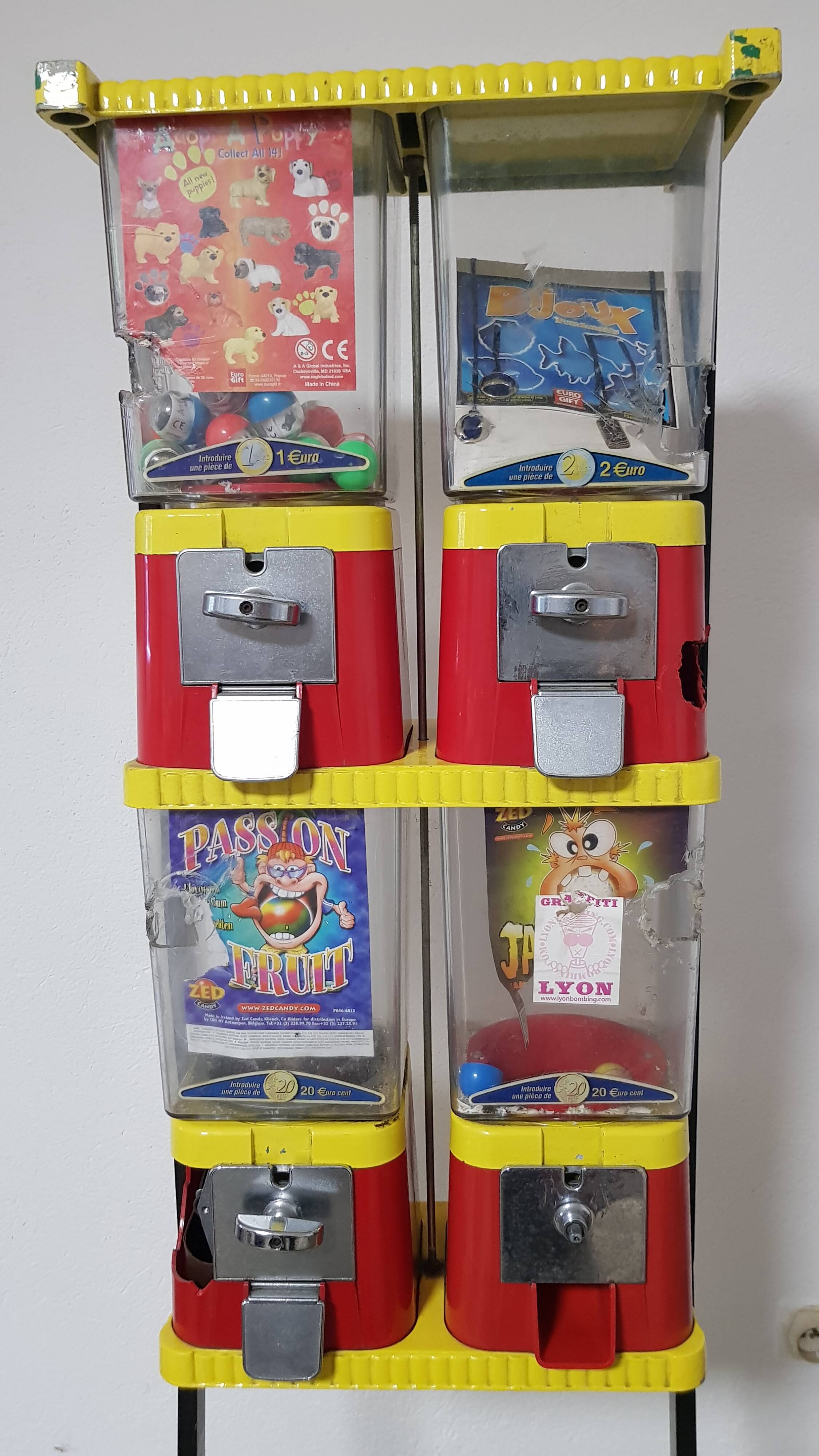 Former 70s candy dispenser Brabo
