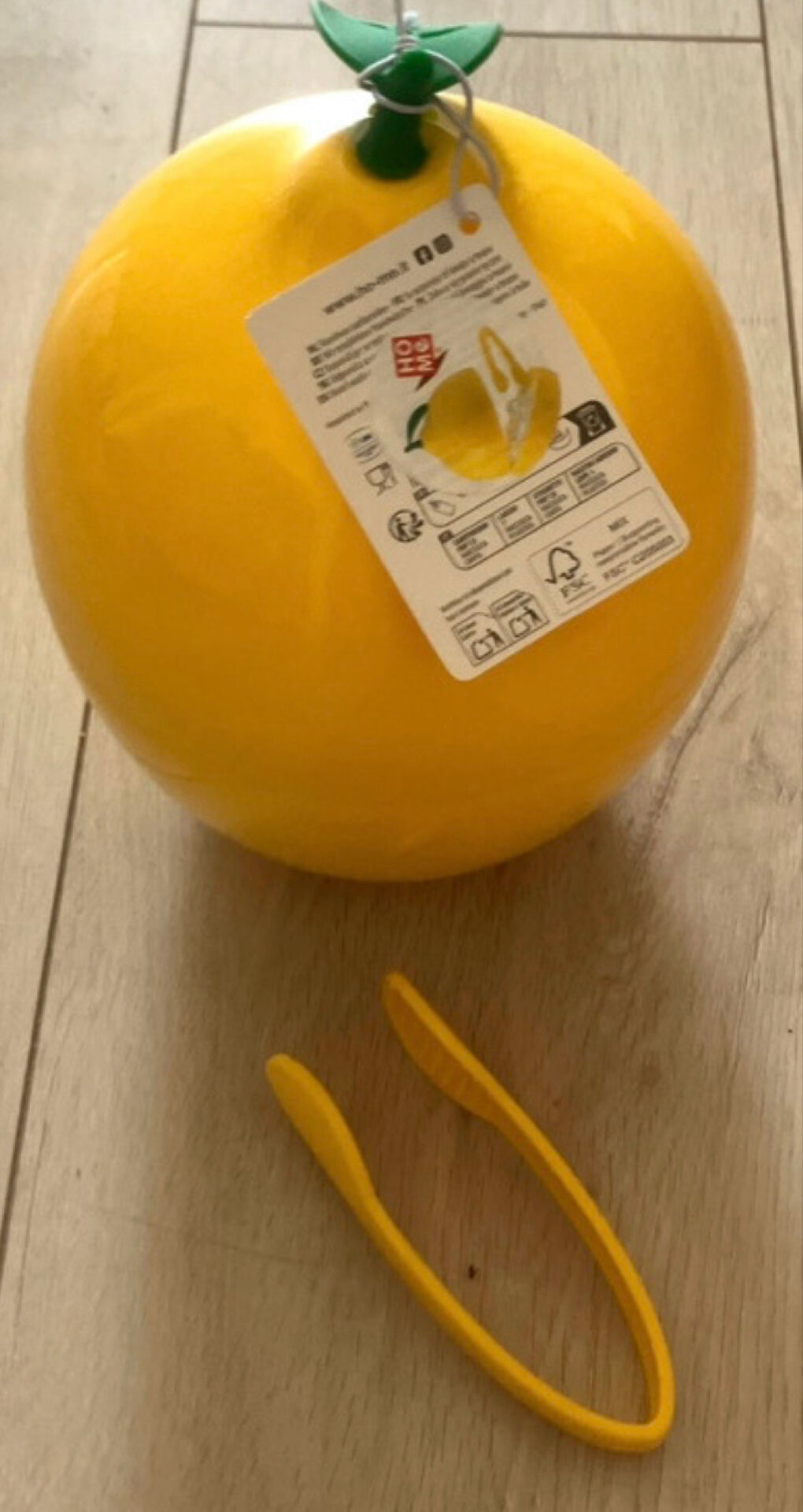 Lemon ice bucket