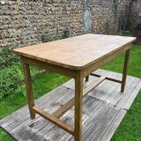 Old farmhouse table for 4-6 people