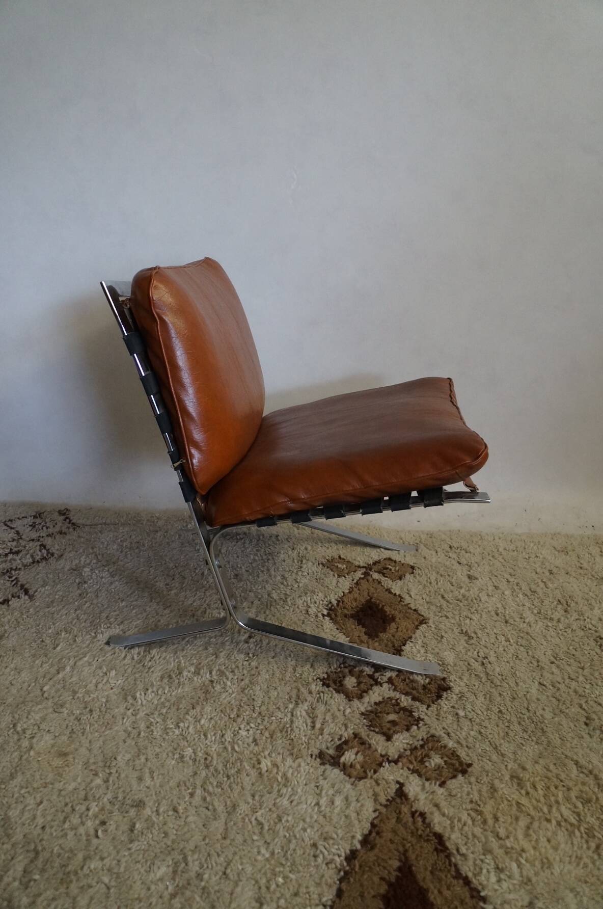 pair of Joker Olivier Morgue armchairs