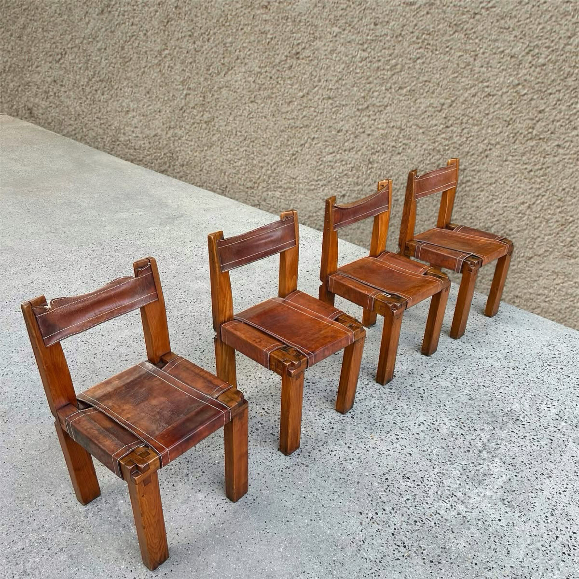Suite de 4 chaises S11 X par Pierre Chapo, 1960