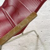 Vintage 1970s Elefant Möbel Spaghetti reclining chair for the garden.