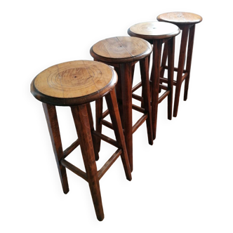 4 bar stools