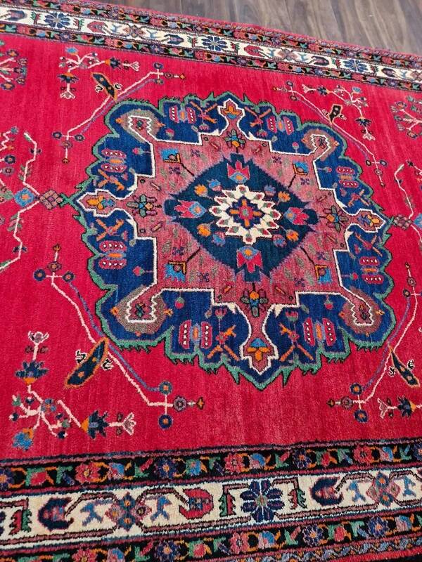 Tapis persan Doushegan noué main, Iran