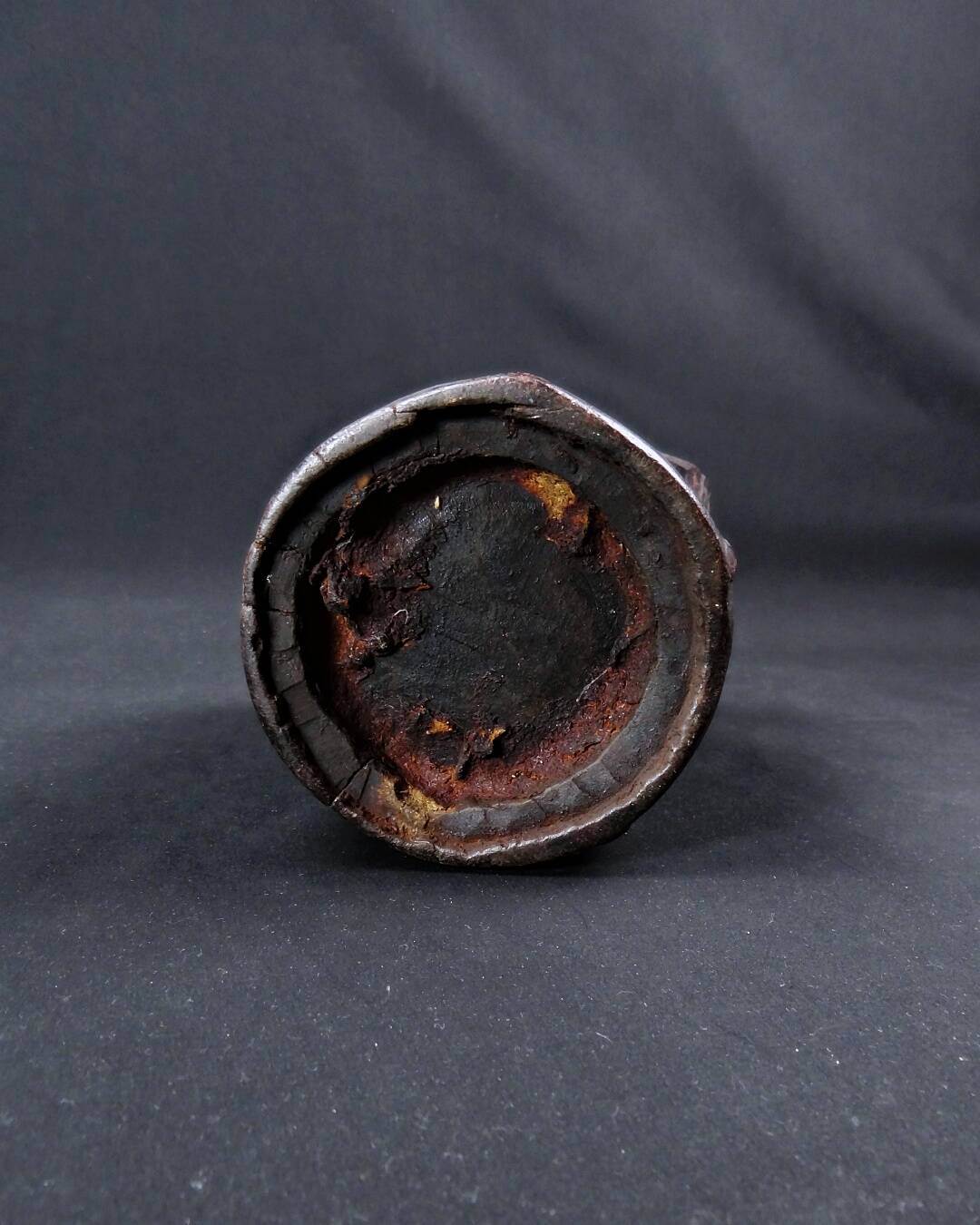 Nepalese milk jug in brown patina wood, Sherpa folk craft, 20th century