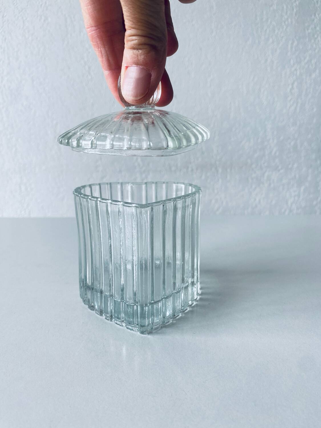 Glass heart candy box