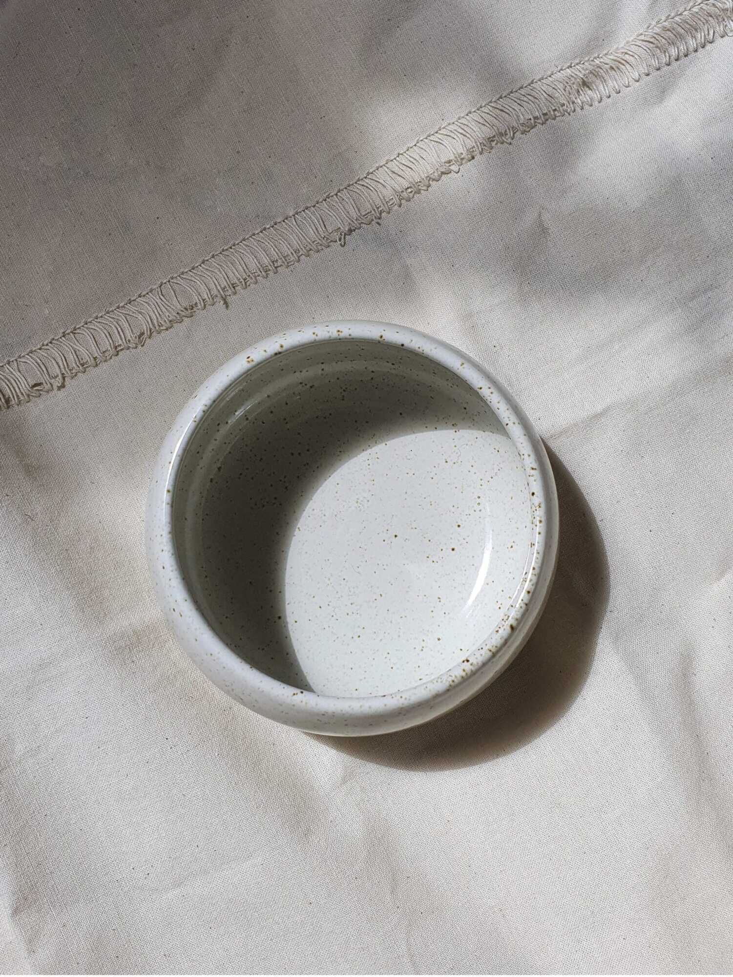 Pentik Finland Halla dinnerware set