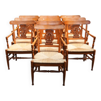 10 chaises françaises d'époque Directoire.