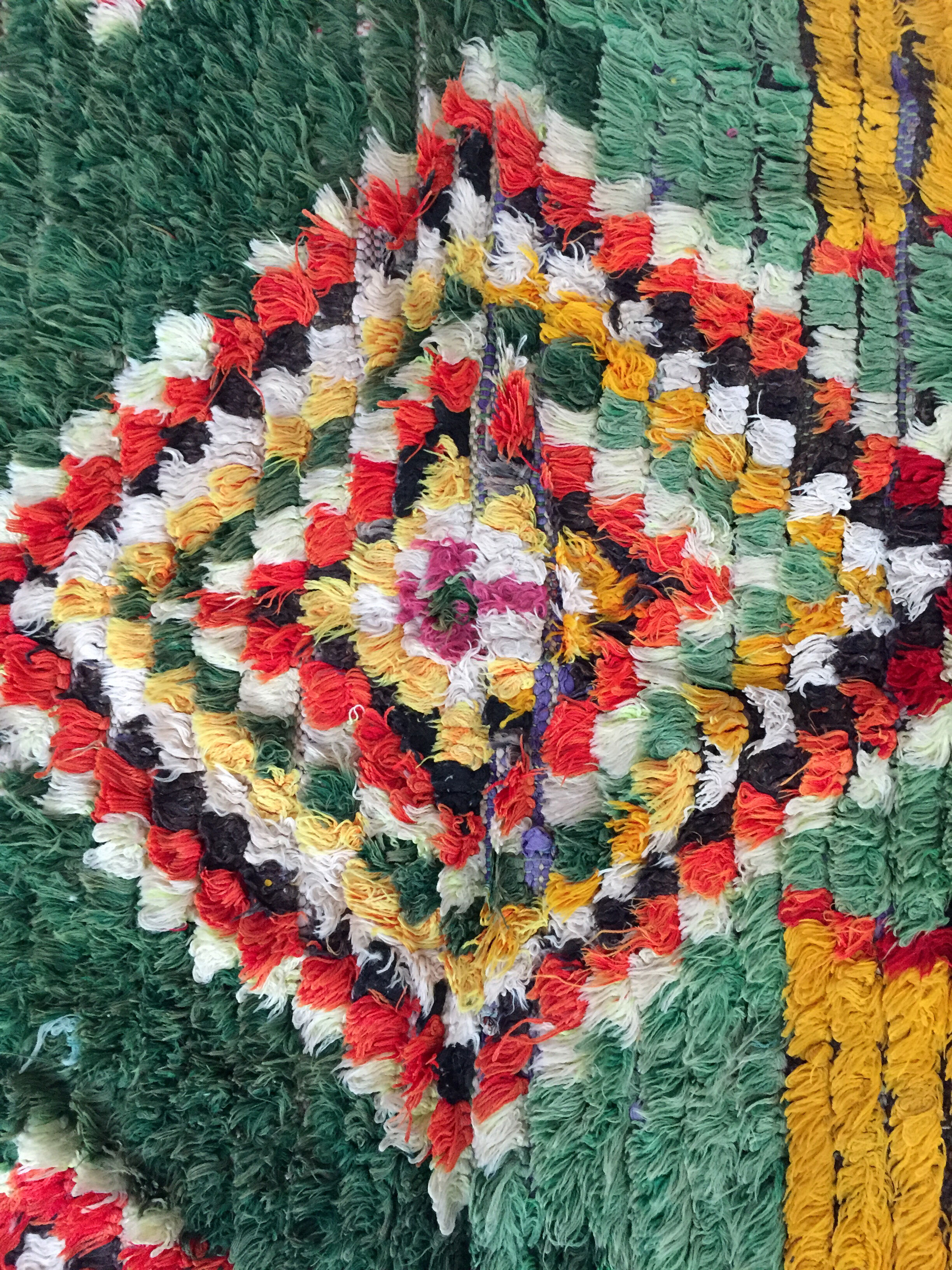 Moroccan Berber carpet Boucherouite 151x105cm