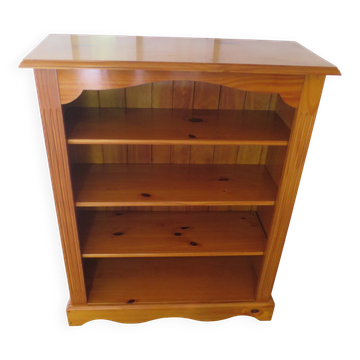 Solid wood bookshelf