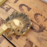 Scallops in brass and glass sconce