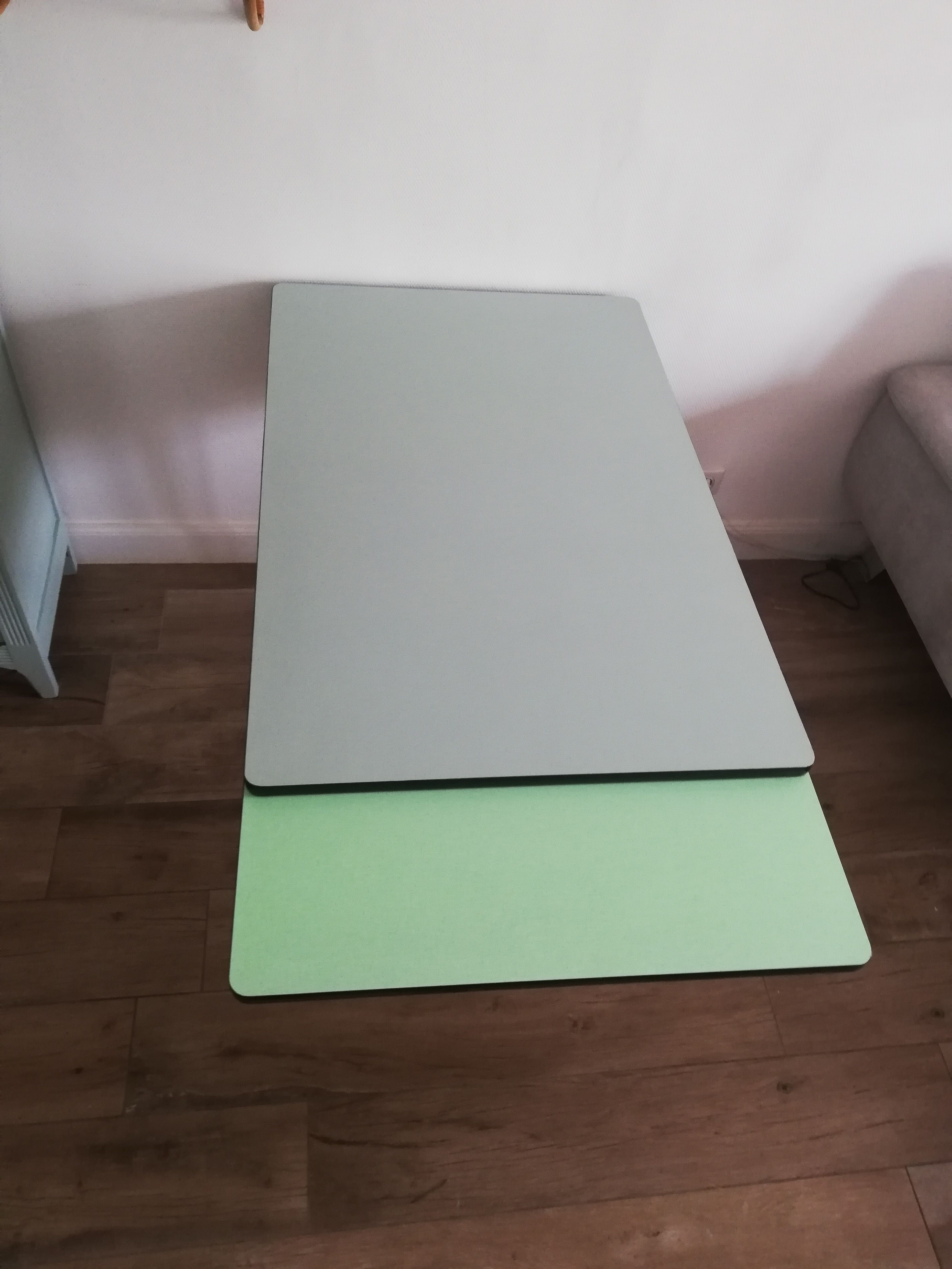 Table avec rallonges formica et chêne