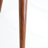 Chaise en teck Ærthøj Jensen & Mølholm entièrement restaurée avec un revêtement en feutre de laine / Design danois moderne du milieu du siècle / Années 1960