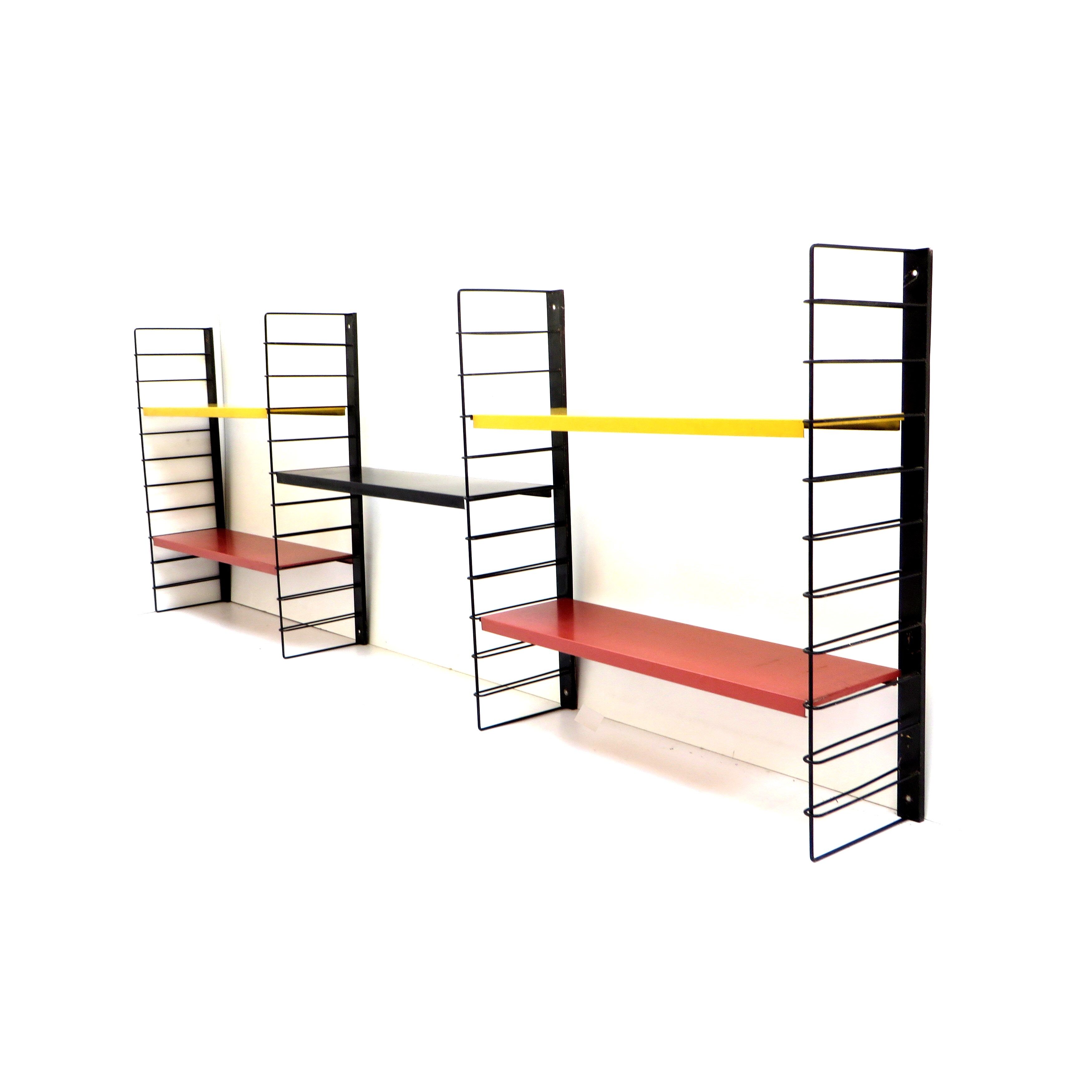 Vintage bookshelf / wall system from Tomado in metal with black frame with 5 shelves