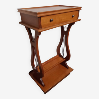 Lyre foot console