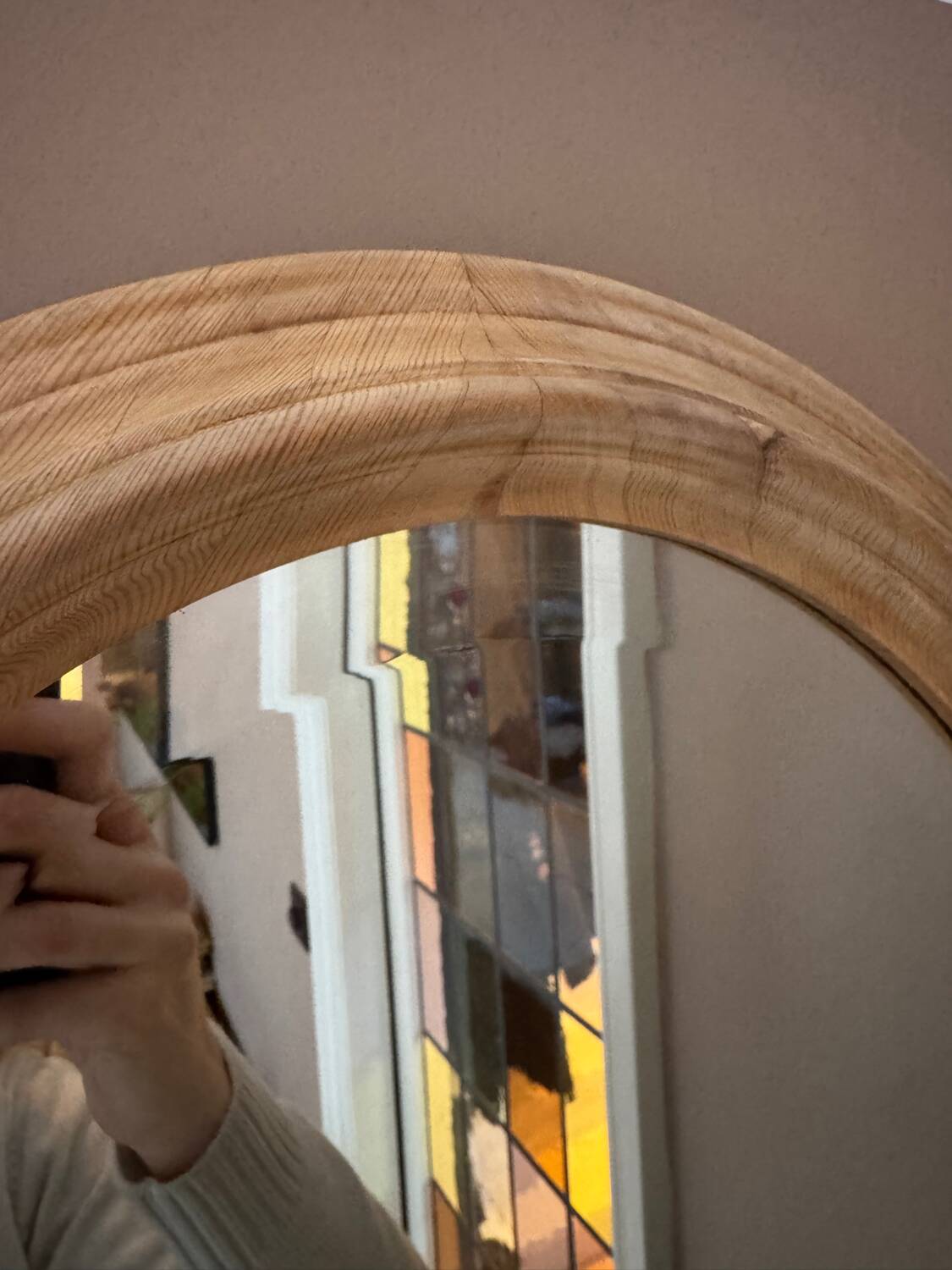 Miroir ovale en bois de pin