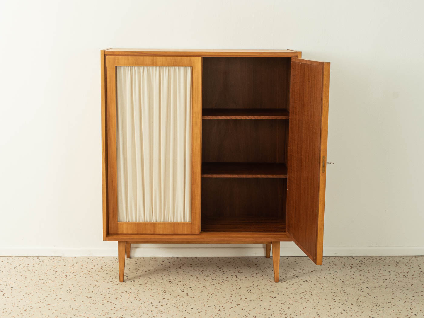 Wardrobe 1950