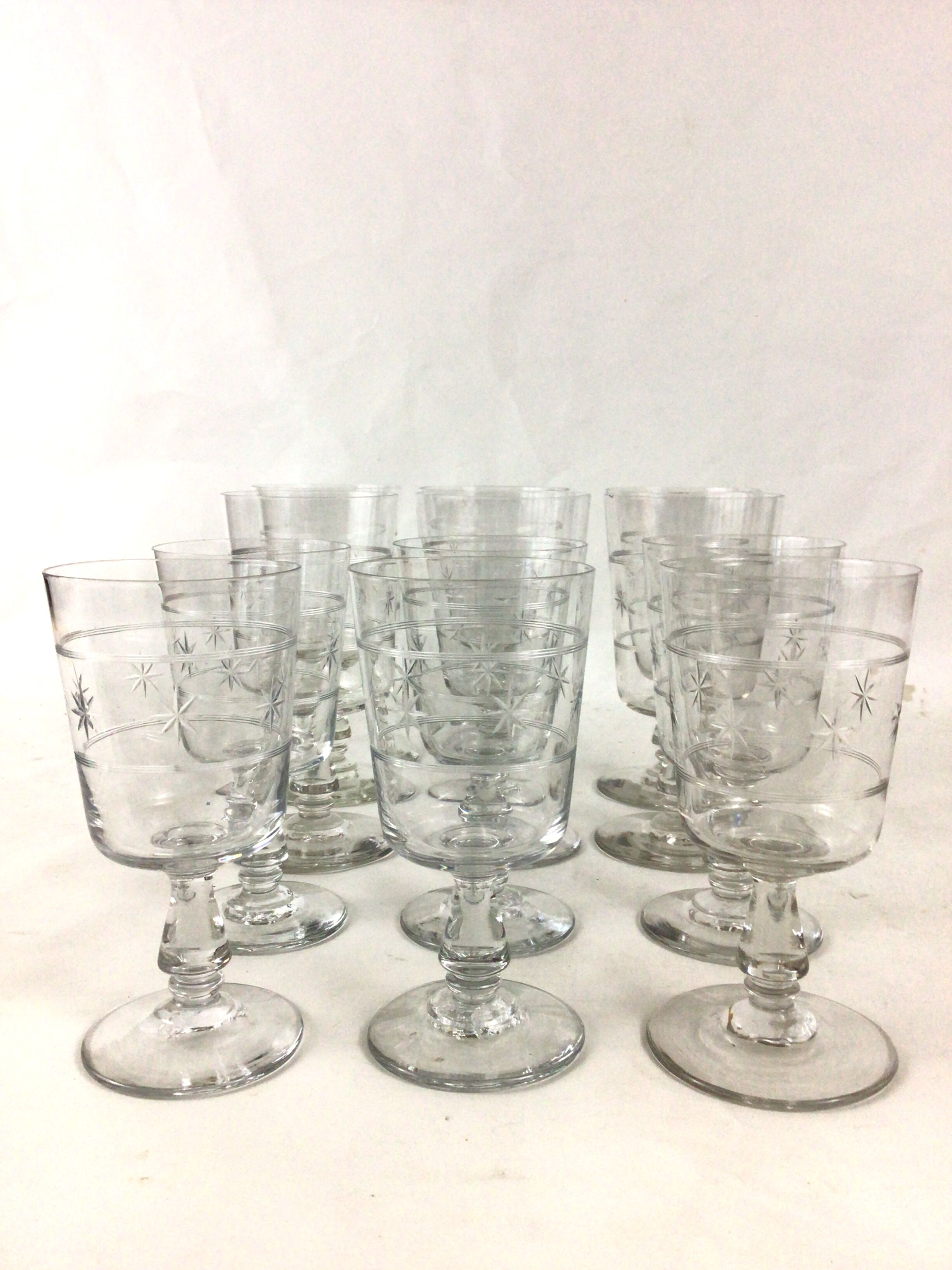 Set of 6 water glasses and 6 crystal wine glasses XIXth